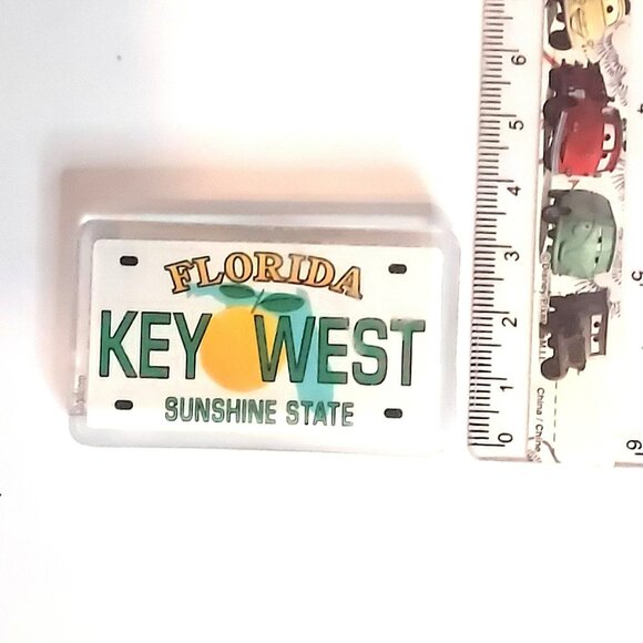 Key West Florida Sunshine State License Plate Fridge Magnet Souvenir - Picture 3 of 3